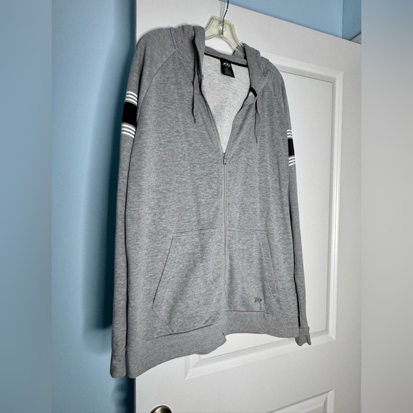 🍓6/$15🍓 Pro Player Gray Hooded Zip Up Sweatshirt - Picture 4 of 5